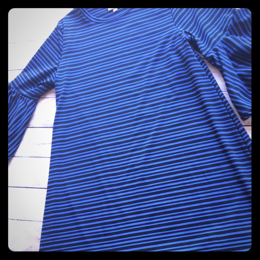 NWT LuLaRoe Maurine Bell Sleeved Dress